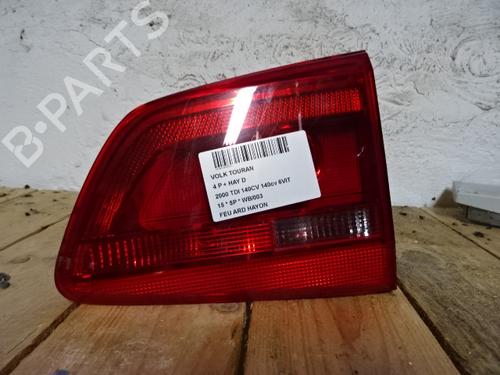 right-tailgate-light-vw-touran-1t3-2010-2011-2012-2013-2014-2015-2016-39051165 main image