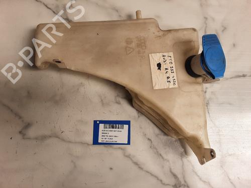Used Windscreen washer tank AUDI A4 B8 Avant (8K5) 2.0 TDI quattro (150 hp) 28383670