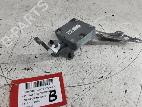 Control unit TOYOTA COROLLA Saloon (_E21_) 1.8 VVTi Hybrid (ZWE211, MZEA12) | BP31842296M11