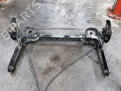 Used Rear axle Rear axle 37176666 37176666