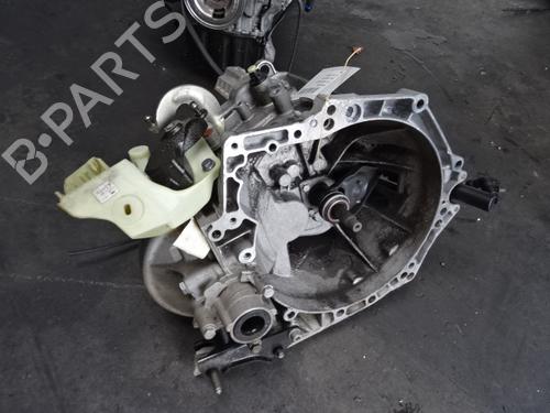 manual-gearbox-peugeot-2008-i-cu_-16-vti-20et03-2013-20270515 main image