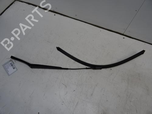 Used Front windshield wiper arm Front windshield wiper arm SEAT LEON (5F1) 1.5 TSI (130 hp) 39053696 39053696