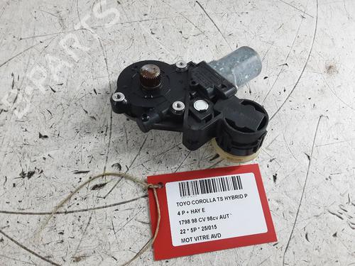 Used Right front window motor TOYOTA COROLLA Saloon (_E21_) 1.8 VVTi Hybrid (ZWE211, MZEA12) (98 hp) 31842314