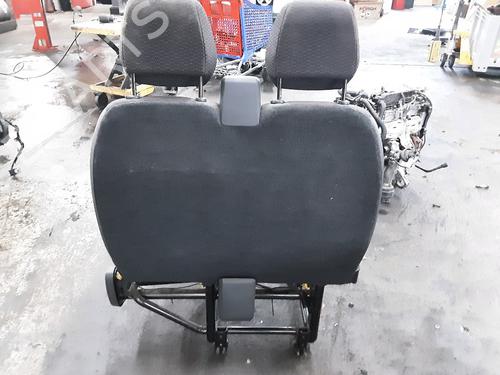 Right front seat PEUGEOT BOXER Van 2.2 BlueHDi 140 | BP33439625C16 - Image 4