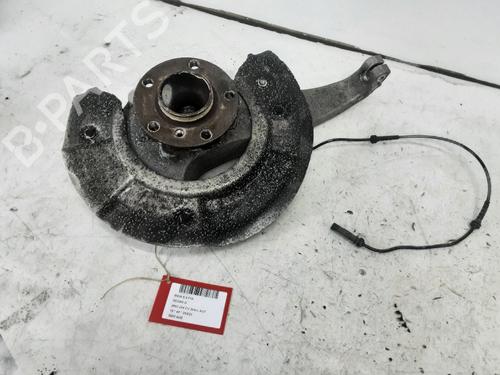Used Right front steering knuckle BMW 5 (F10) 525 d (204 hp) 32629660