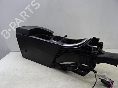 Used Middle console Middle console 39056111 39056111