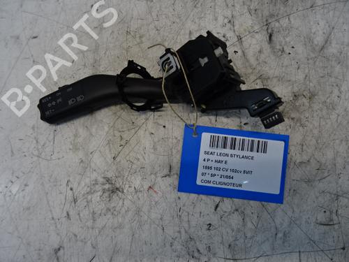 Used Steering column stalk Steering column stalk SEAT LEON (1P1) 1.6 (102 hp) 39055945 39055945
