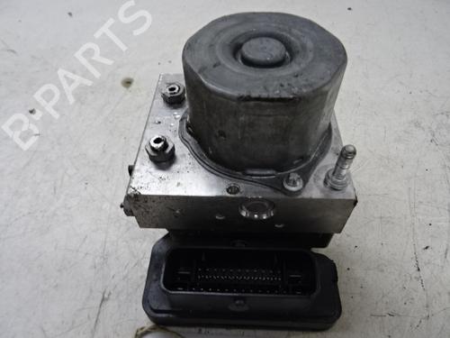 Used ABS pump MERCEDES-BENZ CLA Coupe (C117) CLA 200 CDI / d (117.308) (136 hp) 20275924