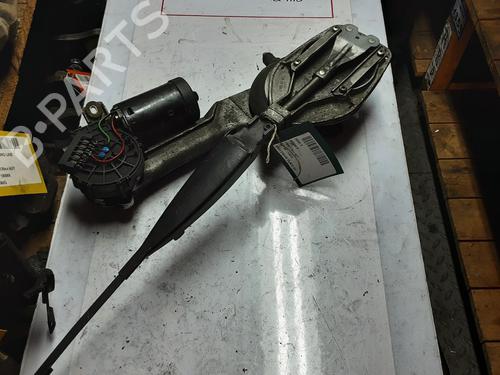 Used Front windshield wiper arm MERCEDES-BENZ E-CLASS (W210) E 200 CDI (210.007) (102 hp) 20283302