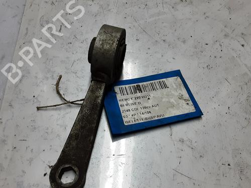 Used Right front suspension arm MERCEDES-BENZ E-CLASS (W211) E 220 CDI (211.006) (150 hp) 20285522