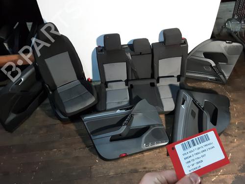 seats-set-vw-golf-vii-variant-ba5-bv5-2013-2014-2015-2016-2017-2018-2019-2020-2021-2022-23900932 main image
