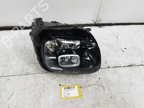 Used Right headlight Right headlight CITROËN C3 AIRCROSS II (2R_, 2C_) 1.2 PureTech 110 (2RHNZB, 2RHNZW, 2RHNPX, 2RHNPJ) (110 hp) 36365895 36365895