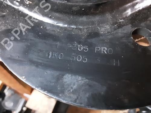 Left rear suspension arm VW GOLF V (1K1) 1.6 | BP22176201M14 