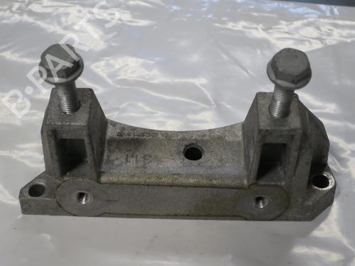 Used Gearbox mount Gearbox mount MERCEDES-BENZ C-CLASS (W204) C 220 CDI (204.002) (170 hp) 20275065 20275065