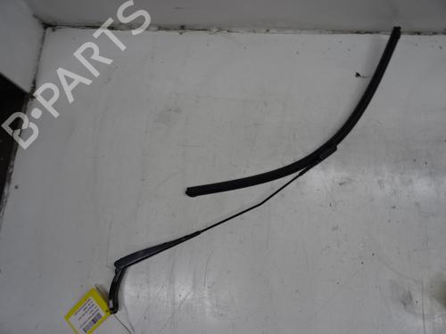 Used Front windshield wiper arm PEUGEOT PARTNER Tepee 1.6 BlueHDi 100 (100 hp) 29314391