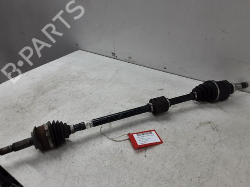 Used Right front driveshaft Right front driveshaft TOYOTA YARIS (_P13_) 1.5 Hybrid (NHP130_) (101 hp) 33872146 33872146