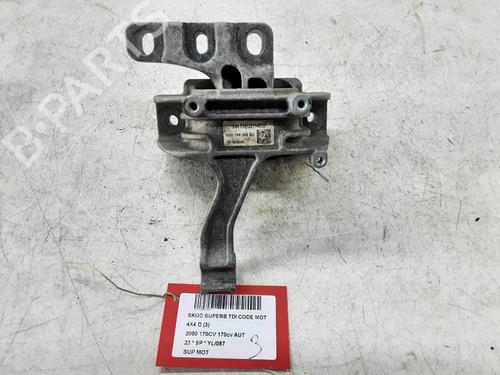Used Engine mount SKODA SUPERB IV (NZ3) 2.0 TDi (150 hp) 28604138