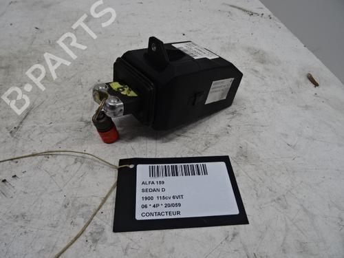 Used Switch Switch ALFA ROMEO 159 (939_) 1.9 JTDM 8V (939AXE1B, 939BXE1B, 939BXH1B) (115 hp) 39060012 39060012