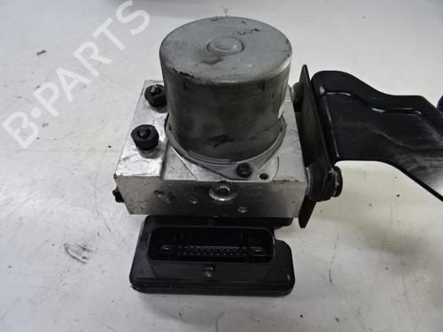 Used ABS pump KIA CEE'D Sportswagon (JD) 1.4 CRDi 90 (90 hp) 20275455
