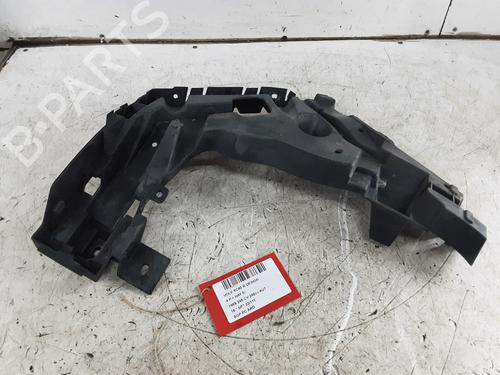 Bakfangerbrakett Bakfangerbrakett VOLVO XC40 (536) T5 AWD (247 hp) 33247505 33247505