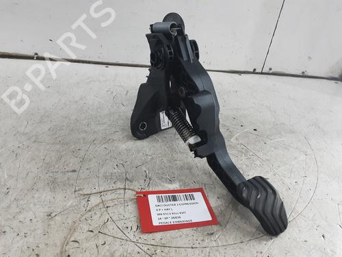 koblingspedal DACIA DUSTER (PYM_, PYN_) 1.0 ECO G-100 (101 hp) 32629524