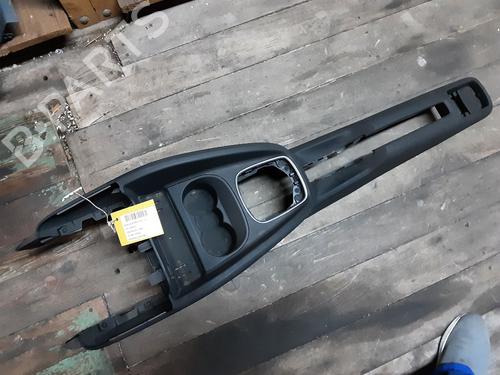 Middle console AUDI A1 Sportback (8XA, 8XF) 1.6 TDI | BP23644309I22 - Image 2