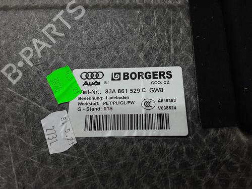 bootlid-panel-audi-q3-f3b-35-tfsi-mild-hybrid-83a861529c-2018-20287041 main image