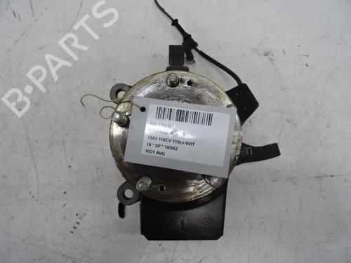 Used Left front steering knuckle KIA CEE'D Sportswagon (JD) 1.6 CRDi 110 (110 hp) 20271613