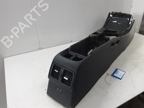 Middle console BMW X2 (F39) sDrive 18 i | BP32244182I22