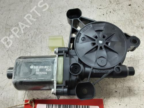 Left front window motor AUDI A3 Sportback (8YA, 8YF) RS3 TFSI quattro | BP33678234E21 - Image 2
