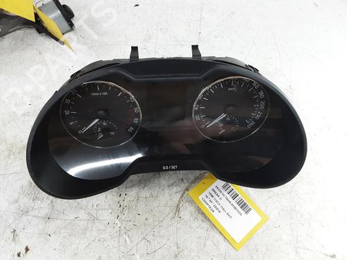 Used Instrument cluster Instrument cluster SKODA OCTAVIA III Combi (5E5, 5E6) 1.6 TDI (110 hp) 39055445 39055445