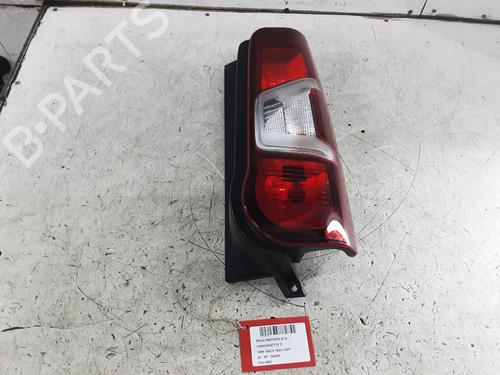 Højre baglygte PEUGEOT PARTNER Box Body/MPV (K9) 1.5 BlueHDi 100 (102 hp) 32663975