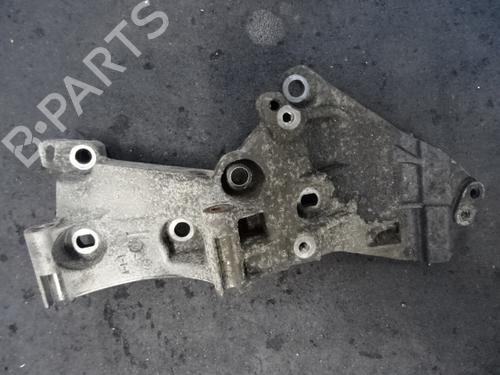 Used Support Support RENAULT CLIO III (BR0/1, CR0/1) 1.5 dCi (75 hp) 39055951 39055951