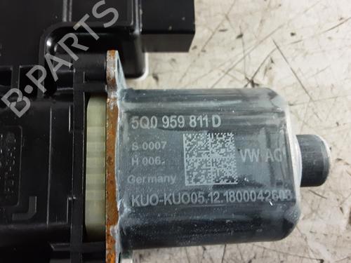 Left rear window motor AUDI A1 Sportback (GBA) 30 TFSI | BP39058596E23 - Image 3