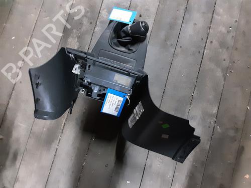 Used Middle console Middle console 23644310 23644310