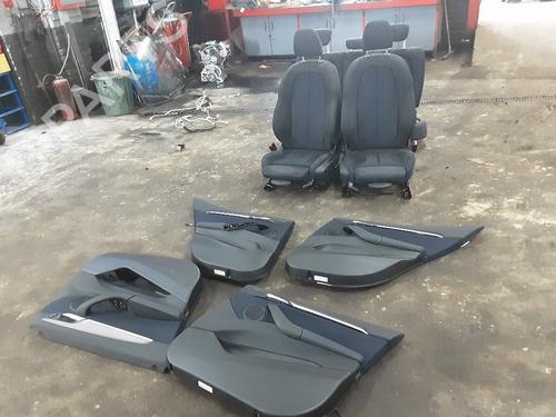 Sæde sæt BMW X2 (F39) sDrive 18 i (140 hp) 32244180