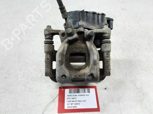 Used Right rear brake caliper Right rear brake caliper MERCEDES-BENZ A-CLASS (W177) A 250 e (177.086) (218 hp) 33007730 33007730