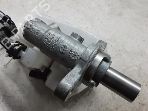 Brake master cylinder PORSCHE TAYCAN (Y1A) Electric (Y1AAA1, Y1AAI1) | BP32359920M77 - Image 3
