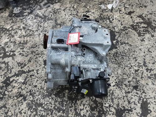gearbox-vw-golf-vii-5g1-bq1-be1-be2-2012-2013-2014-2015-2016-2017-2018-2019-2020-2021-32711271 main image