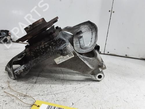 Right front steering knuckle MINI MINI (F56) Cooper | BP36669648M26 - Image 2
