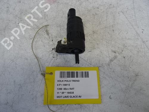 Used Washer pump Washer pump VW POLO V (6R1, 6C1) 1.4 (6R1) (85 hp) 39053035 39053035