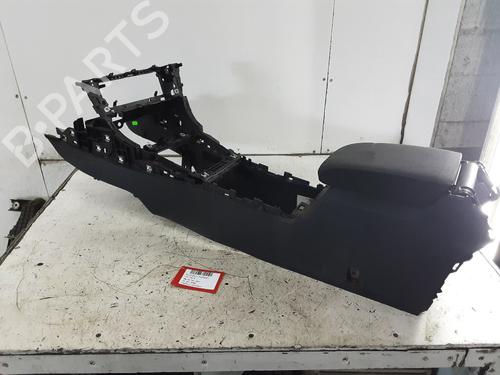Console centrale Console centrale VW GOLF VII (5G1, BQ1, BE1, BE2) 1.0 TSI (115 hp) 33007666 33007666