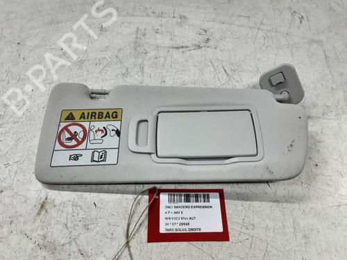 Used Right sun visor Right sun visor 31823366 31823366