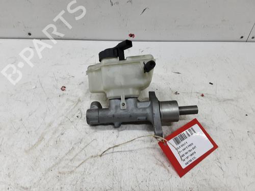 Brake master cylinder VW GOLF IV (1J1) 1.4 16V | BP22175774M77 
