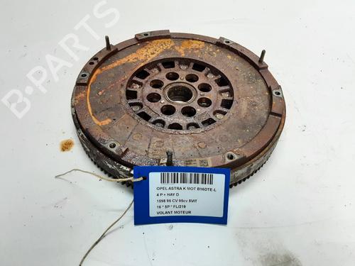 Volante motor OPEL ASTRA K (B16) 1.6 CDTi (68) (95 hp) 32245943