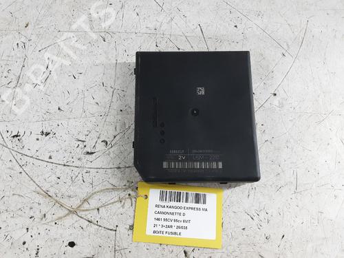 Used Fuse box Fuse box RENAULT KANGOO III Box Body/MPV 1.5 Blue dCi 95 (FJAB) (95 hp) 39712430 39712430