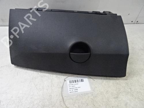 glove-box-fiat-500-312_-2007-39056356 main image