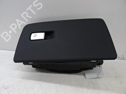 Used Glove box BMW X5 (G05, F95) xDrive 45 e Plug-in-Hybrid (286 hp) 28216808
