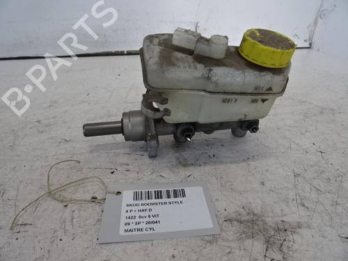 Used Brake master cylinder Brake master cylinder SKODA ROOMSTER (5J7) 1.4 TDI (80 hp) 39052951 39052951