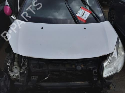 motorhjelm-citroen-ds3-sa_-2009-2010-2011-2012-2013-2014-2015-2016-32242955 main image